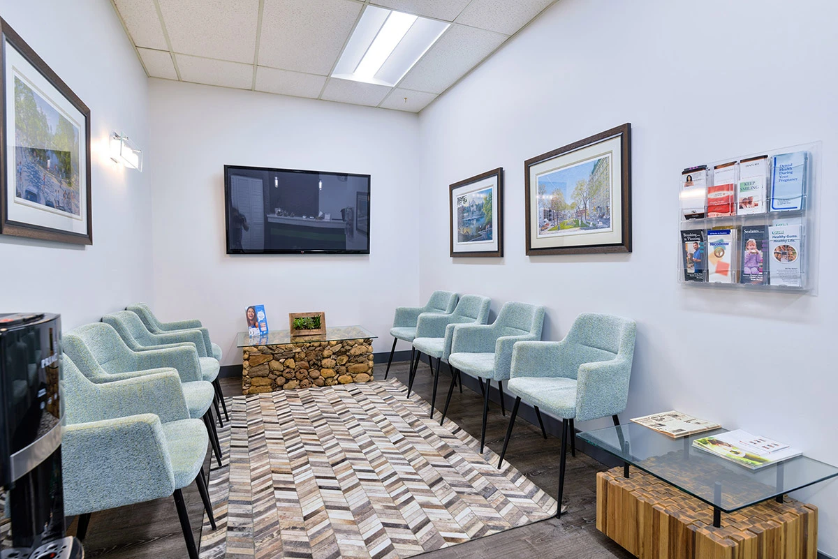 patients sitting area at garden oaks dental clinic